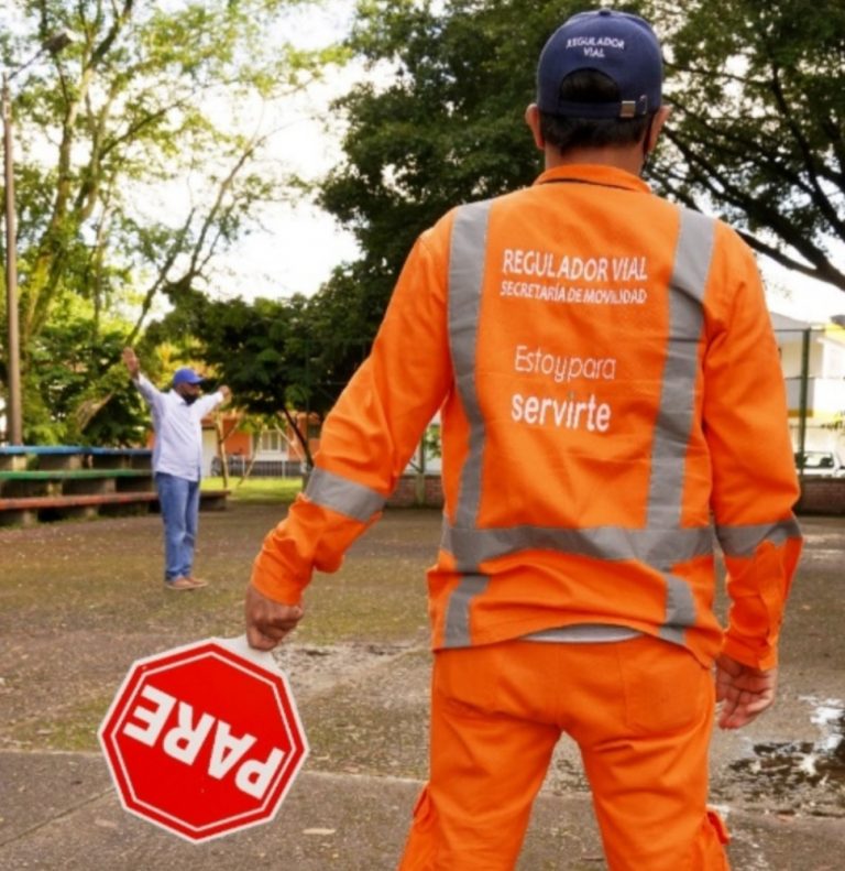 Reguladores viales y gestores de seguridad vial se alistan para iniciar sus labores
