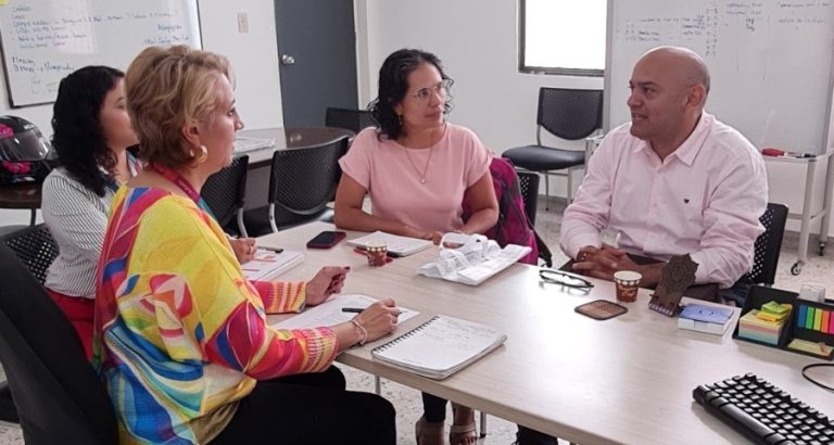 Alcaldía gestiona con universidades capacitación para líderes comunales de Villavicencio