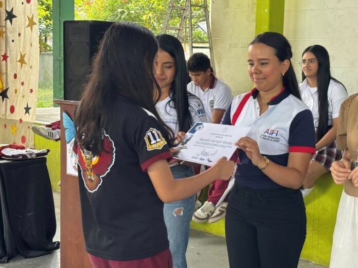 Certificación en inglés aplicado al turismo para estudiantes de Villavicencio