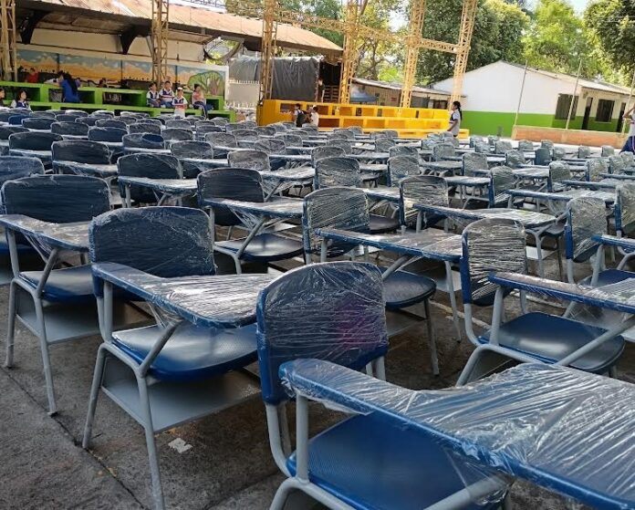 proyecto de dotación mobiliaria